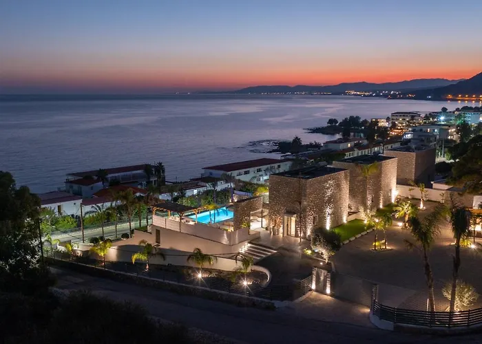 Lido White Villa Pefki