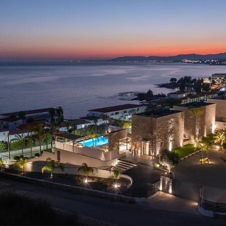 Lido White Villa Pefki