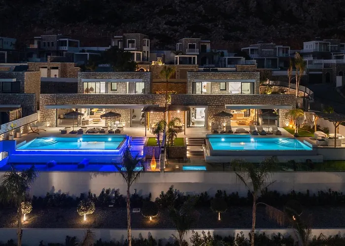 Lido White Villa *